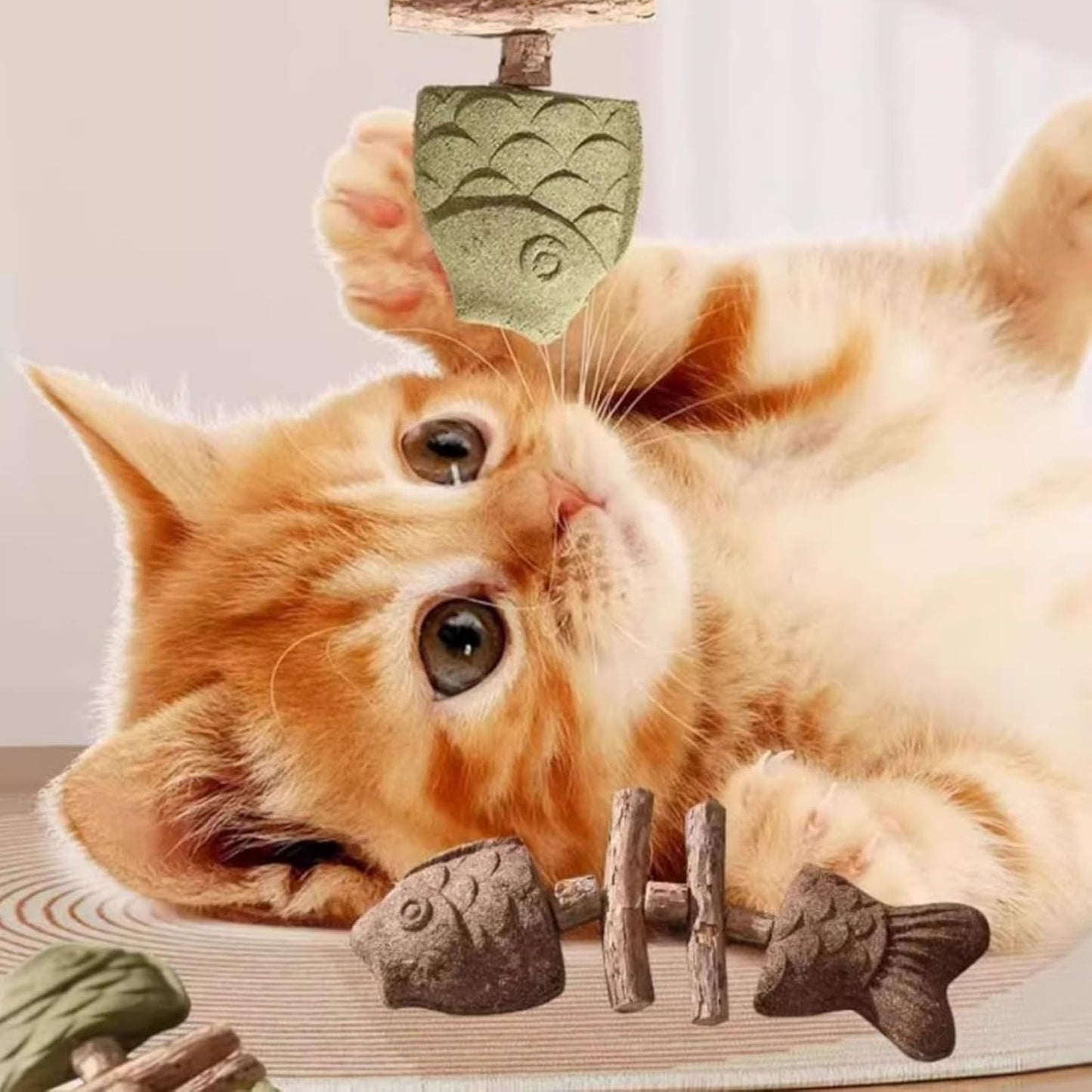Dental Health Chew Toy for Cats - Bite-Resistant Fishbone Toy