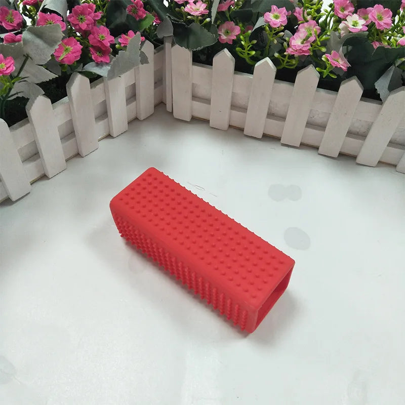Silicone Hollow Rubber Dog Hair Brush Remover Cars Furniture Carpet Clothes Cleaner Brush for Dogs Pet Supplies Dog Hair Remover