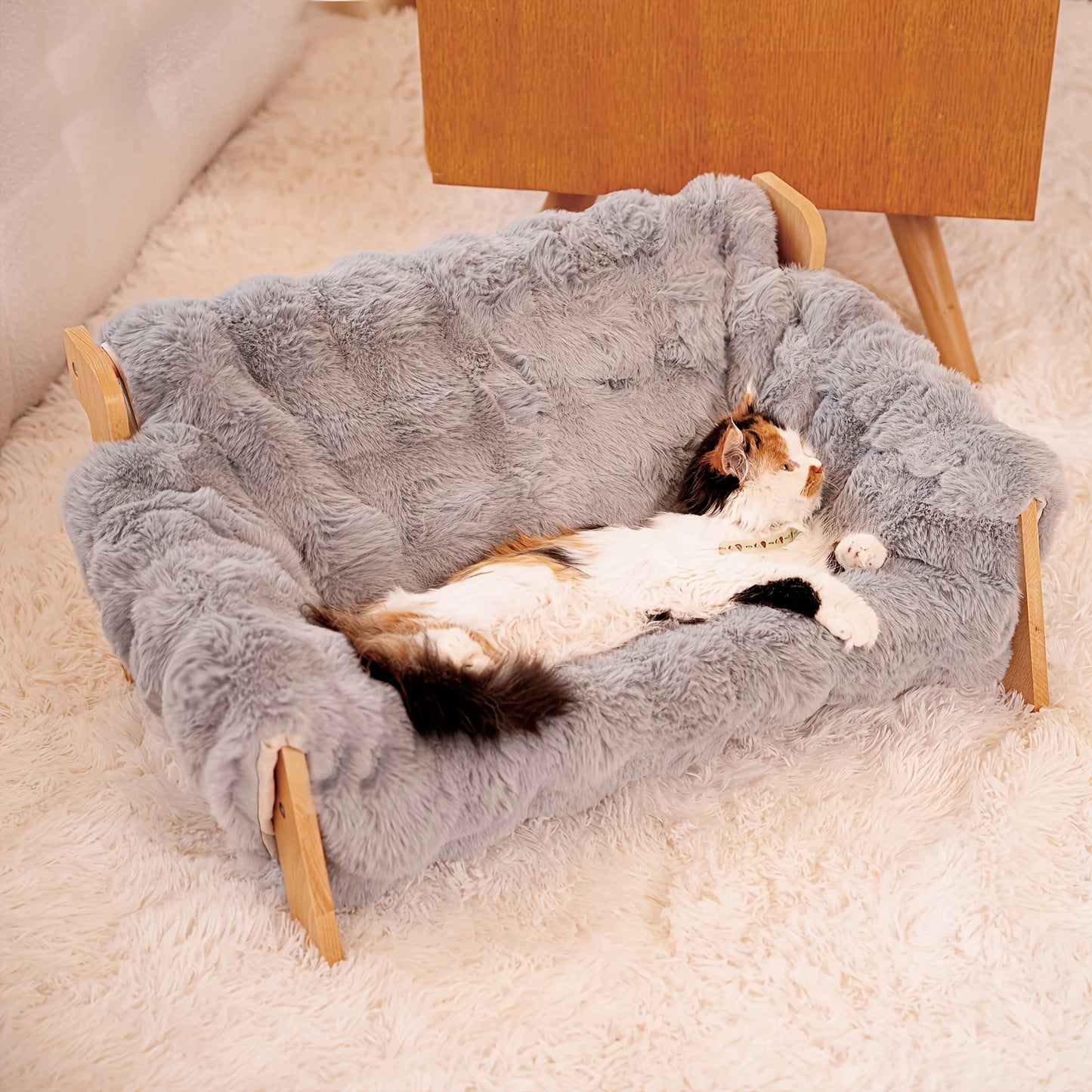 Raised Solid Wood Pet Couch Bed - Elevated Modern Cat & Dog Sofa Chair with Thick, Wide Wood Frame, (Suitable for cats & small D