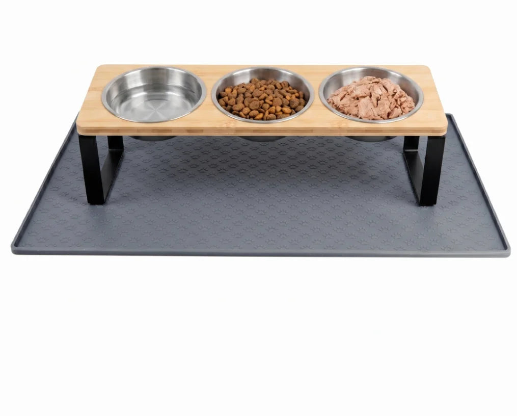 3 Bowls Elevated Cat Feeder 15° Tilted Bamboo Iron Stand Stainless Steel Pet Food Water Bowls Waterproof Anti-slip Silicone Feeding Mat for Kittens Puppies